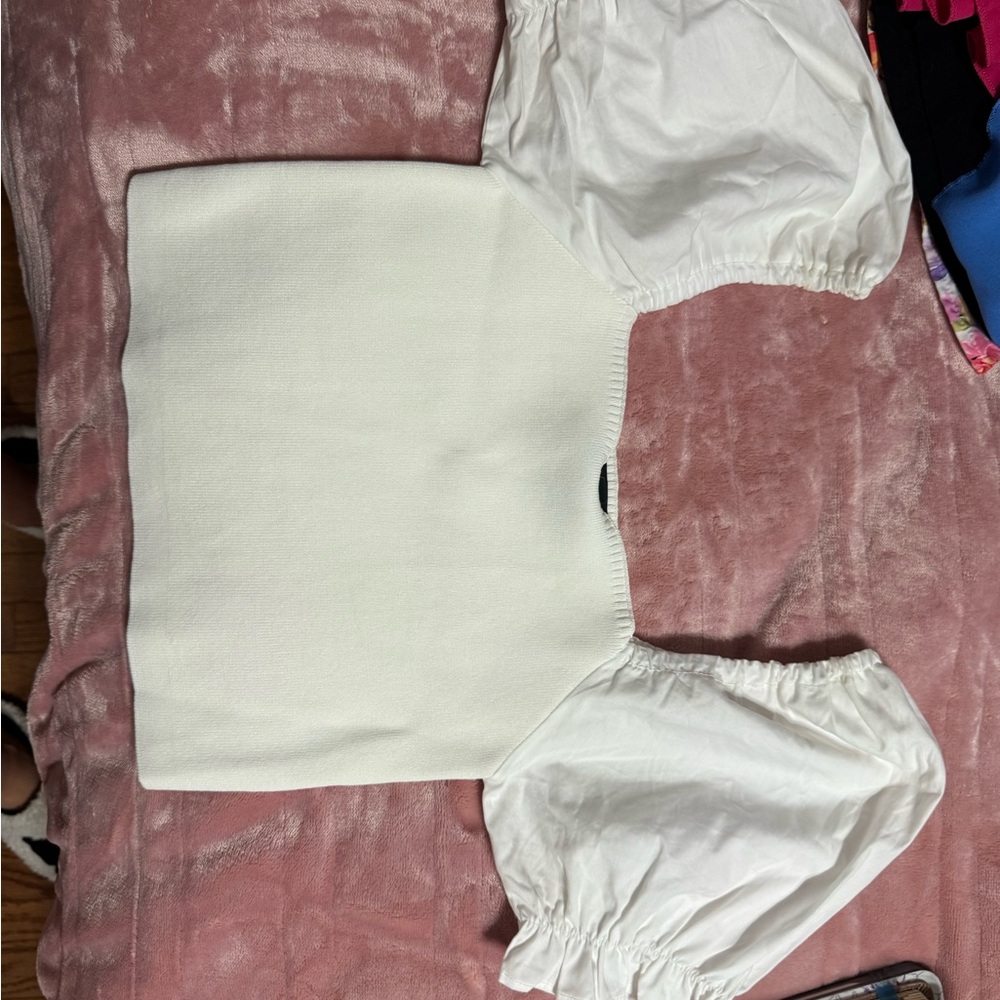 Women White Puff Sleeve Top
